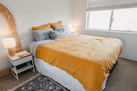 HEART OF BURLEIGH Holiday Villa - Perfect Location With Pools - Hotel QLD 3