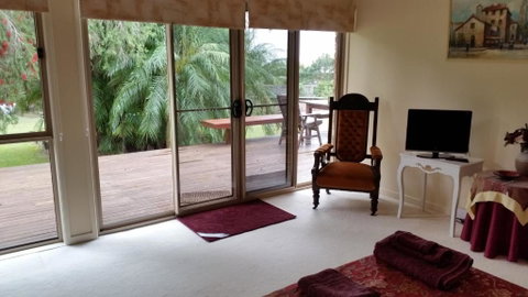 Hilltop Hideaway - Hotel QLD 2
