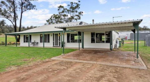 Hunter Village - Hotel QLD 0