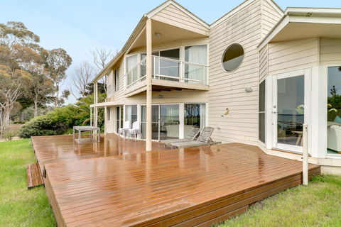 Aegina - Hotel QLD 0