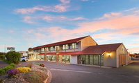 Book Whyalla Accommodation Vacations Hotel QLD Hotel QLD