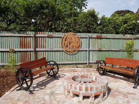 Alkira - Hotel QLD 1