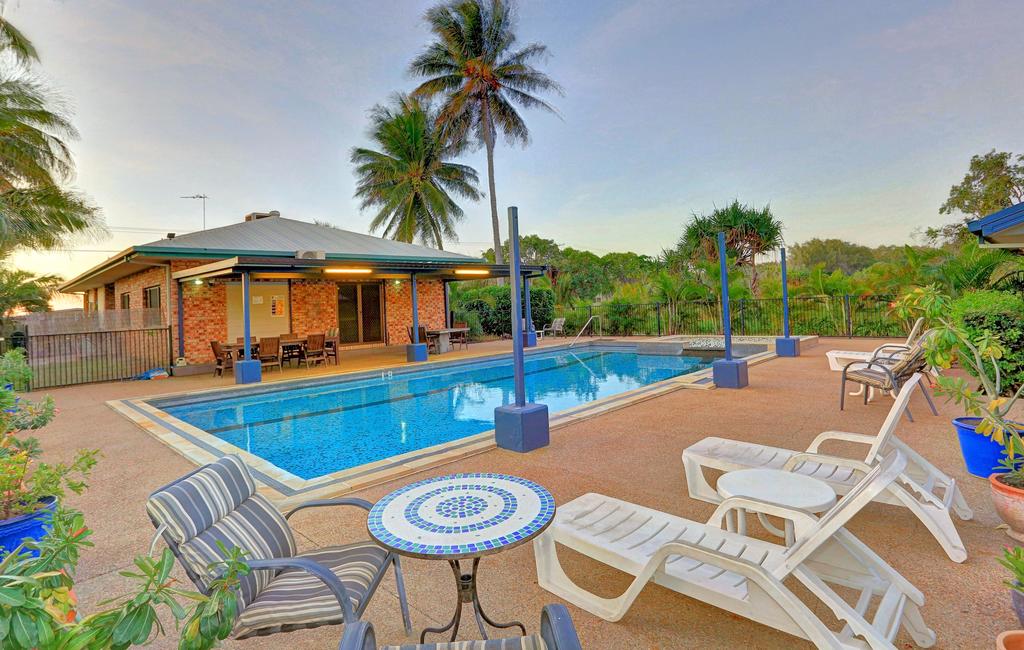Airdmillan QLD Hotel QLD