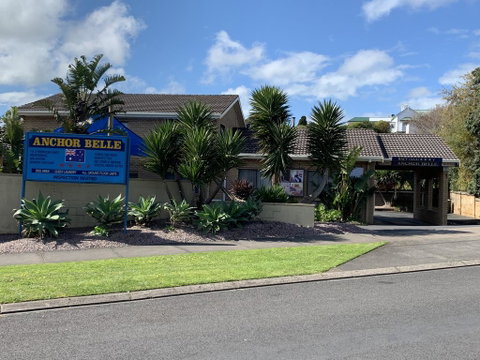 Anchor Belle Motel - Hotel QLD 0