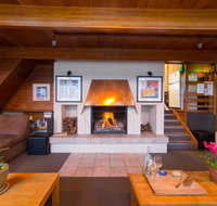 Aneeki Ski Lodge - Hotel QLD