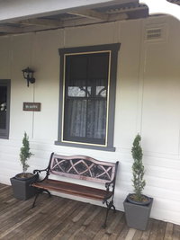 Book Gundagai Accommodation Vacations Hotel QLD Hotel QLD