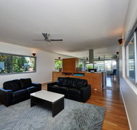 Architectural Design on the Beach - Hotel QLD