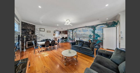 Luxury Beachfront Apartment In Sandringham - Hotel QLD 2