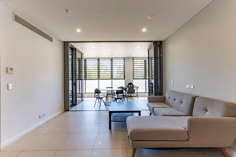 Modern 2B With Loft Bed Parking Central Mascot - Hotel QLD 0