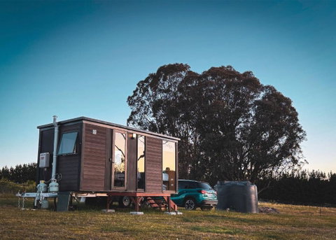 Moon Shadow By Tiny Away - Hotel QLD 1