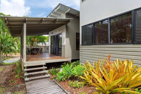 Naiad 12 - Hotel QLD 2