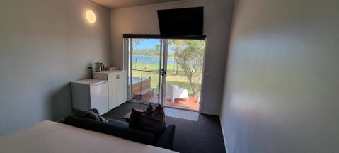 Narangba Motel (formerly Brisbane North B&B And Winery) - Hotel QLD 2