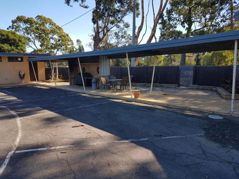 Motel Traralgon - Hotel QLD 3
