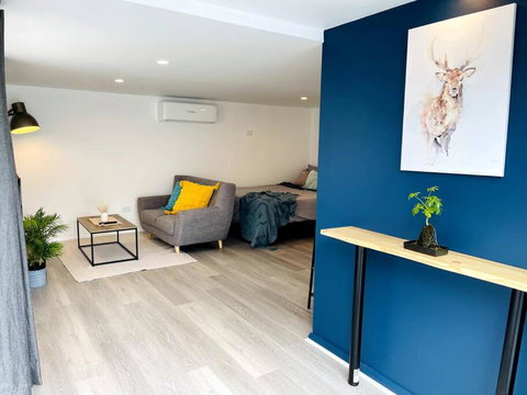 Newly Renovated Contemporary Private Studio Near Hobart CBD And Airport - Hotel QLD 2