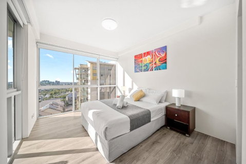 Oxygen Apartments - Hotel QLD 3