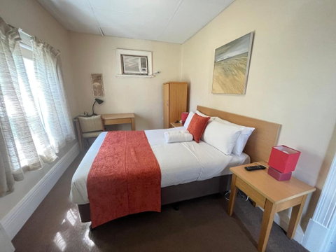 Princes Lodge Motel - Hotel QLD 2