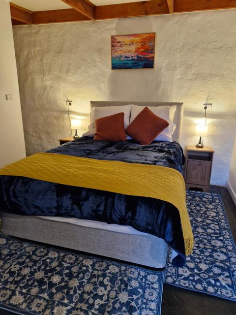 Private Guesthouse - Hotel QLD 2