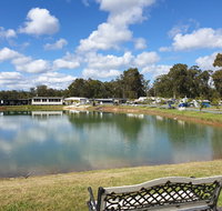 Australian Motor Homes Tourist Park - Hotel QLD