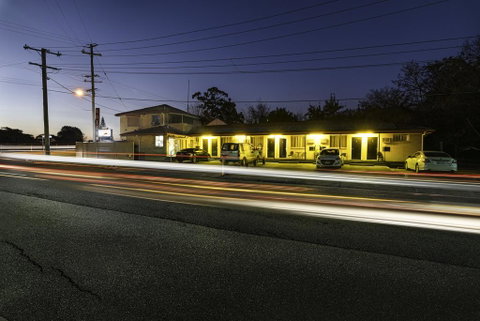 Bald Hills Motel - Hotel QLD 1
