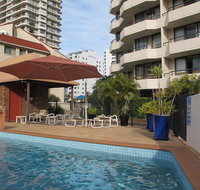 Barbados Holiday Apartments - Hotel QLD