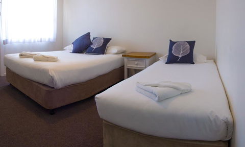 Bathurst Explorers Motel - Hotel QLD 2
