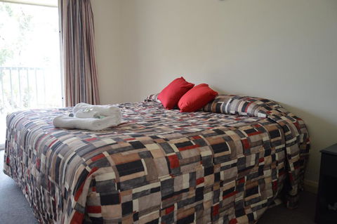 Bathurst Goldfields Motel - Hotel QLD 1