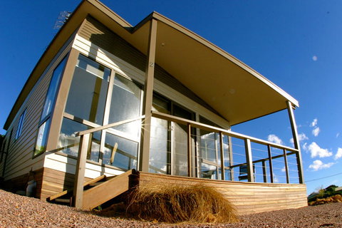 Bay Of Islands Apartments - Hotel QLD 1