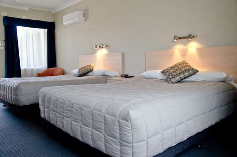 Baybrook Motor Inn - Hotel QLD 2