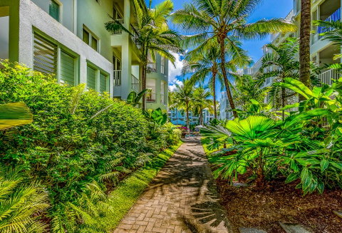 Beach Club Ap't With Private Access To Lagoon Pool - Hotel QLD 3