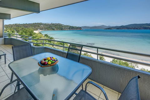Beachfront Hamilton Island - Hotel QLD 0
