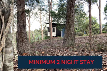 Redrock Retreat with Hotel QLD
