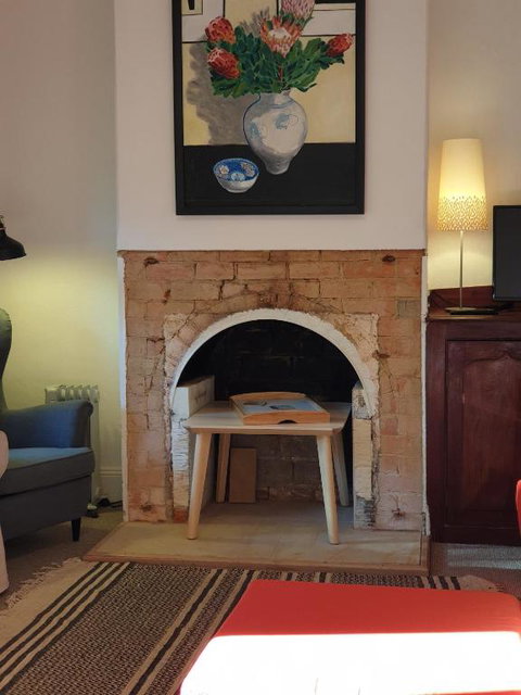 Redruth - 2 Bedroom Cottage Situated In Wandiligong - Hotel QLD 1