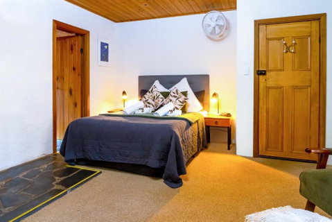 Reillys Wines Heritage Cottages - Hotel QLD 2
