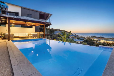 Relax & Daydream At 2 Elementa - Hotel QLD 0
