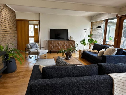 Relaxed And Stylish -self Check In, Secure Parking - Hotel QLD 0