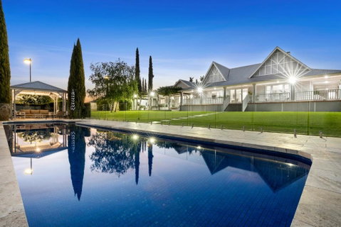 River Hamptons - Hotel QLD 0