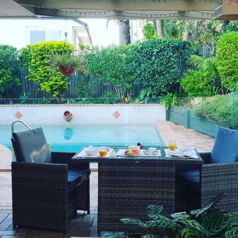 Robyn\'s Nest - Bed And Breakfast - Hotel QLD 3