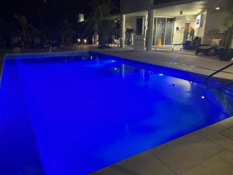 ROOFTOP APARTMENT AT MARINA TERRACES - Hotel QLD 1
