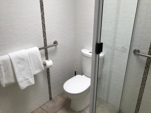 Room Motel Kingaroy East - Hotel QLD 2