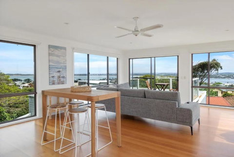 San Remo Panorama By Ready Set Stay - BYO LINEN & TOWELS - Hotel QLD 0