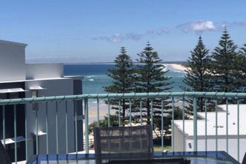 Sandy Cove Unit 6 with Hotel QLD