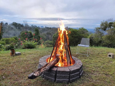 Surrounding Areas Allow You To Do As Little Or As Much As You Like - Hotel QLD 2