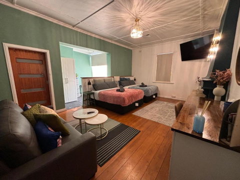 The 155 Ral Ral Avenue Stay - Hotel QLD 2
