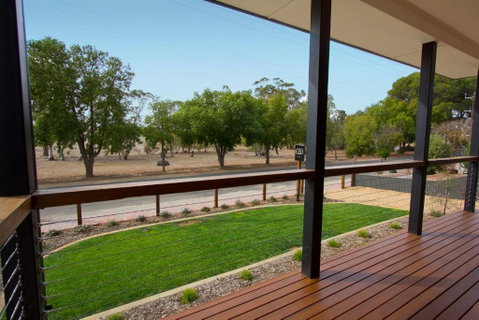 The Clyde Barossa Valley - Hotel QLD 2