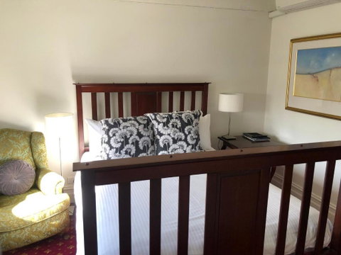 The Corner Hotel Alexandra - Hotel QLD 3