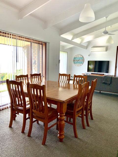 Beachside House - Hotel QLD 3