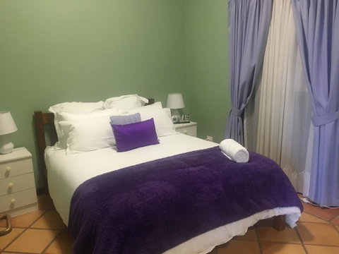 Beautiful Views - Hotel QLD 1