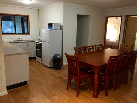 Belford Cottages - Hotel QLD 1