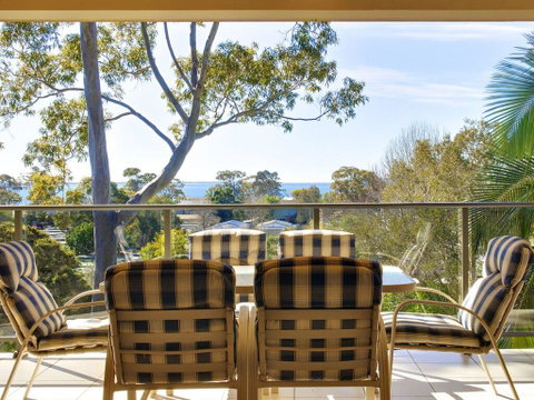 Bellima Beach House', 9 Jackson Close - Huge Duplex With Air Con And Fabulous Views - Hotel QLD 0