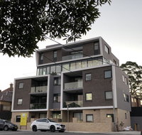 Benalong Apartment - at Gladesville - Hotel QLD